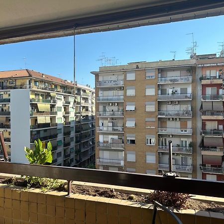 La Rosa Di Roma Di Momy Apartment Exterior photo