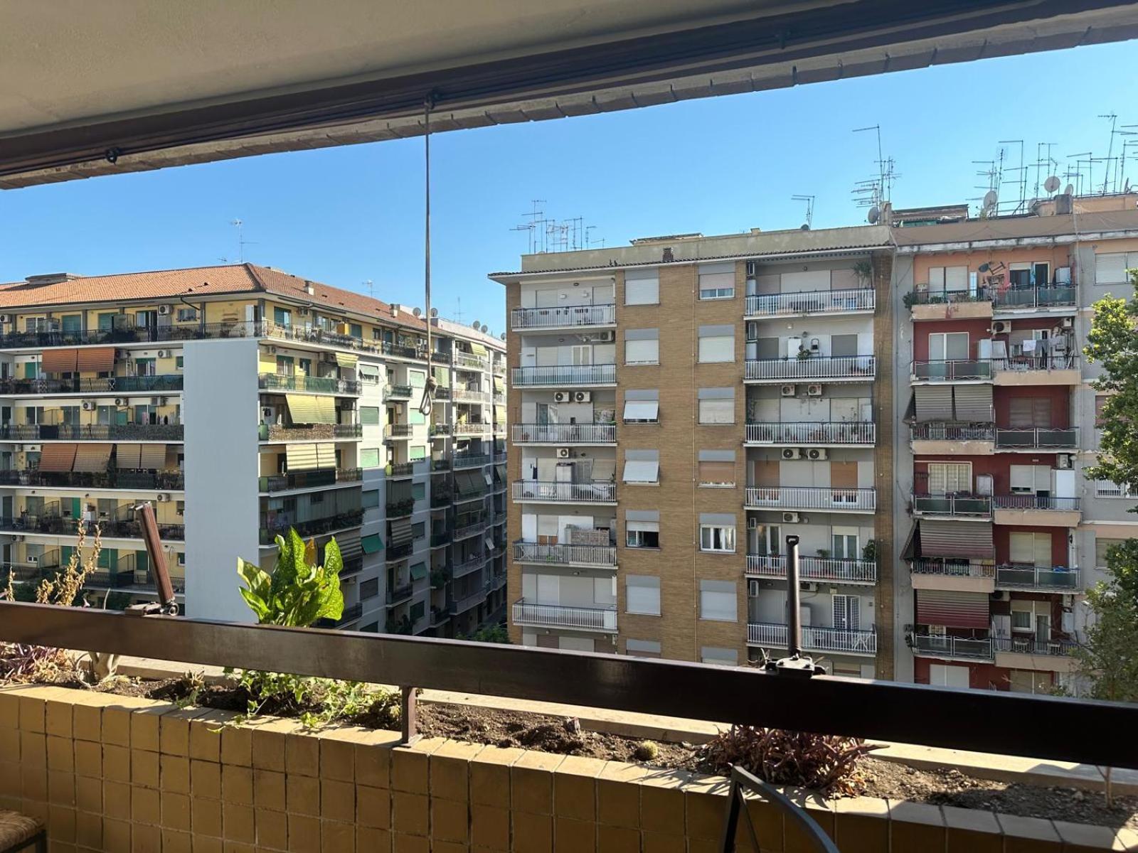 La Rosa Di Roma Di Momy Apartment Exterior photo